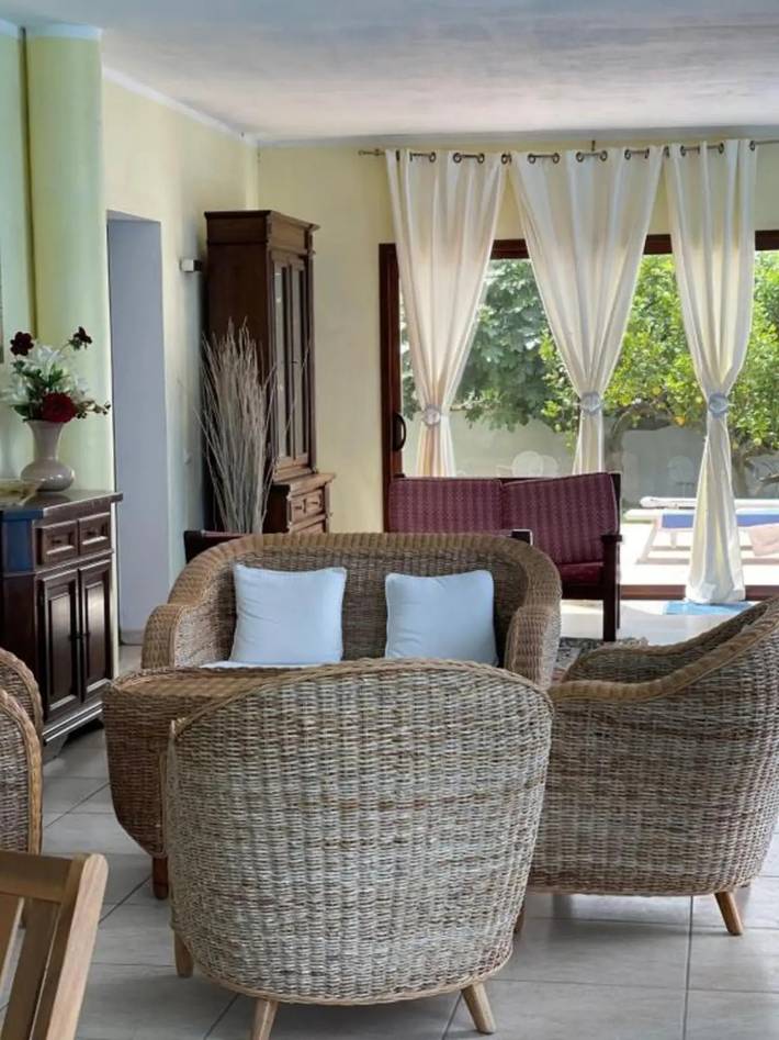 Villa Nuragica - Stanza con bagno privato e vista piscina in Nuraxi Figus, Gonnesa