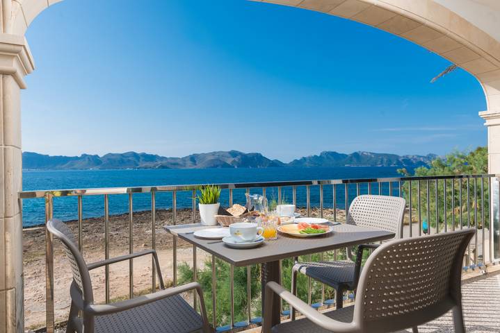 Villa für 6 Personen, mit Balkon und Terrasse in Alcúdia