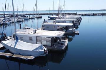 Hausboot für 3 Personen, mit Terrasse in Boltenhagen
