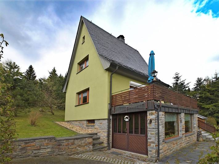Ferienhaus für 5 Personen, mit Terrasse und Garten sowie Sauna, mit Haustier