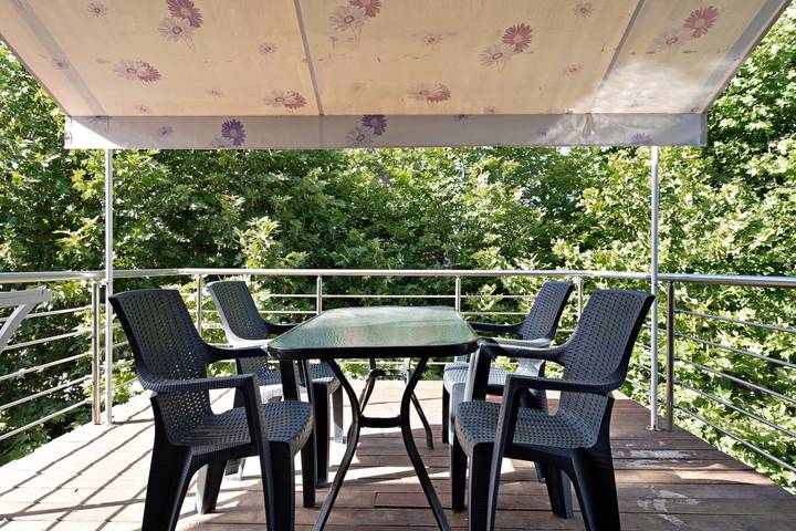 Studio dla 4 osób, z balkon i basen dla dzieci oraz ogród, zwierzęta dozwolone w Epir