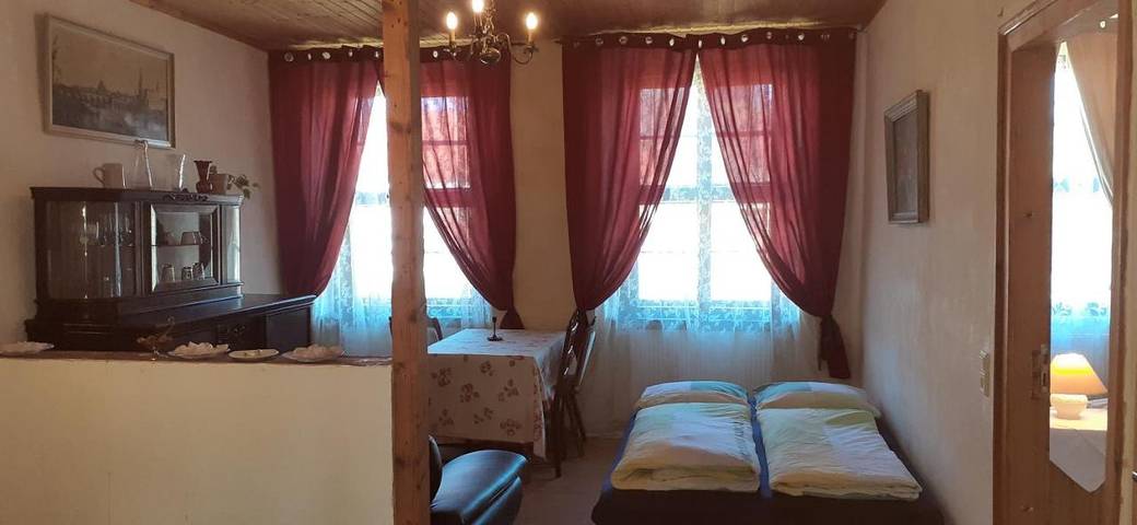 Ferienwohnung für 6 Personen, mit Garten und Ausblick in Bahretal
