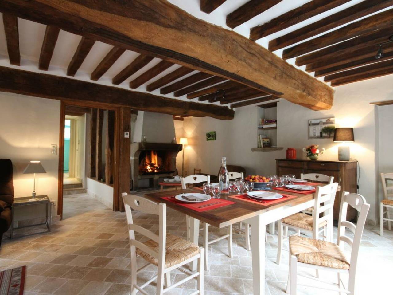 La Grange de Cerisé - Gîte traditionnel avec Wifi, proche Alençon in Cerisé, Région d'Alençon