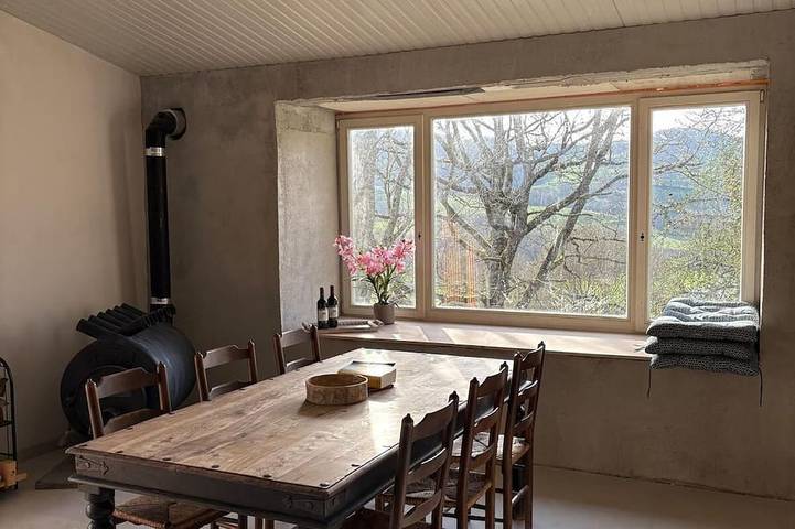 Location de vacances pour 8 personnes, avec jardin à Marchastel