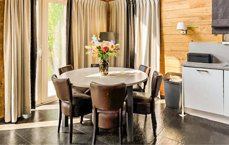 Ferienhaus für 6 Personen, mit Terrasse und Seeblick, mit Haustier in den Niederlande - 4