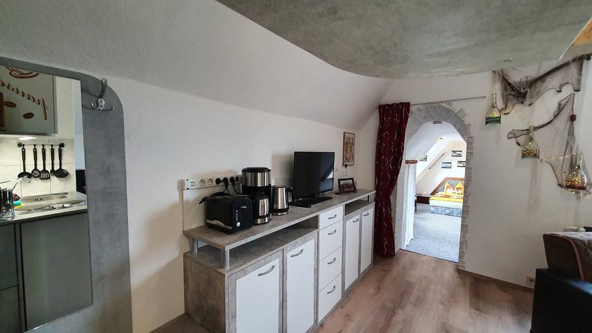 Ferienwohnung für 3 Personen, mit Seeblick und Garten in Dranske - 4