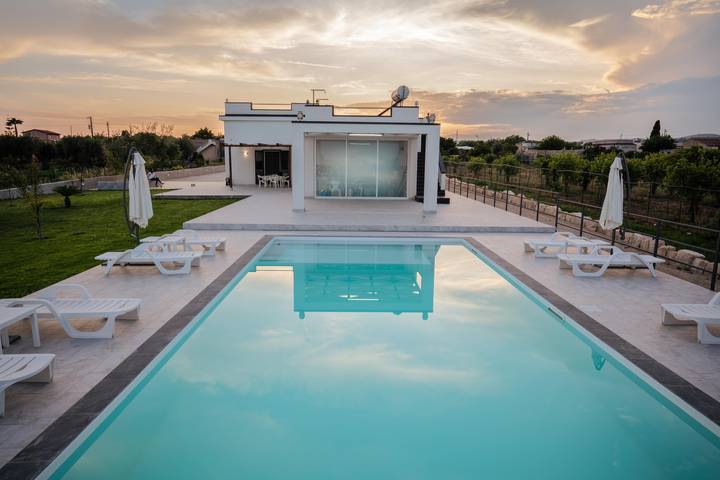 Appartement entier, Appartamento Dei Tre Colli Rosa ... in Noto, Région de Noto