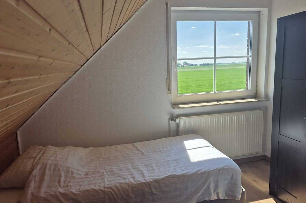 Ganze Wohnung, Ferienhaus Freiblick A in Ditzumerverlaat, Bunde