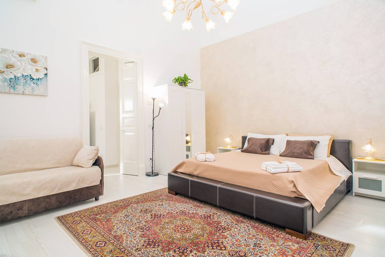 Appartamento intero, Appartamento "Alba 1" con terrazza condivisa e Wi-Fi in Viagrande, Etna