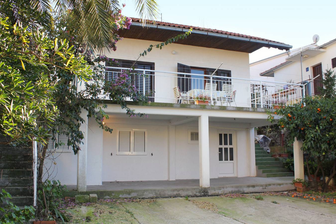Entire apartment, Two bedroom apartment with terrace and sea view Seget Vranjica (Trogir) A-5966-a in Seget Vranjica, Split-Dalmatia