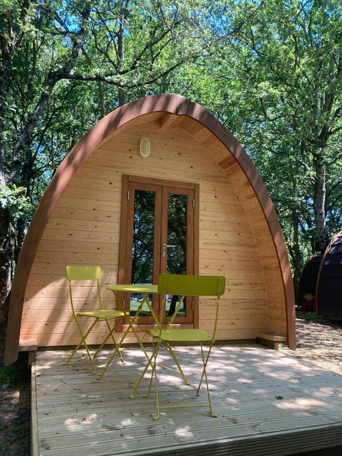 Tent in Sarria, Reserva da Biosfera Ribeira Sacra e Serras do Oribio e Courel