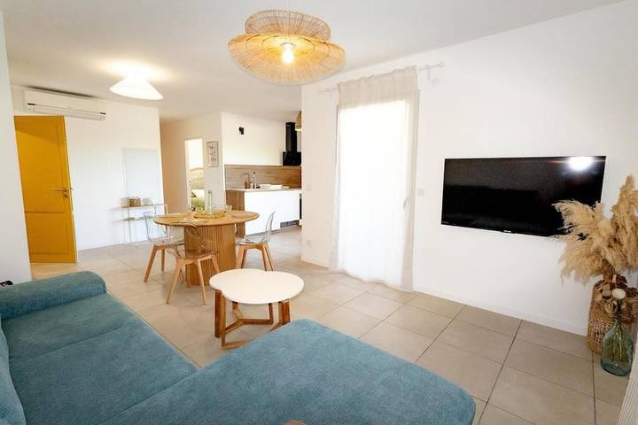Appartement de vacances pour 5 personnes, avec terrasse, animaux acceptés