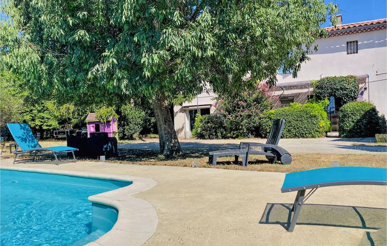 Appartement de jardin à Montélimar - Piscine, parking, lit bébé et WiFi in Montélimar, Région de nyons