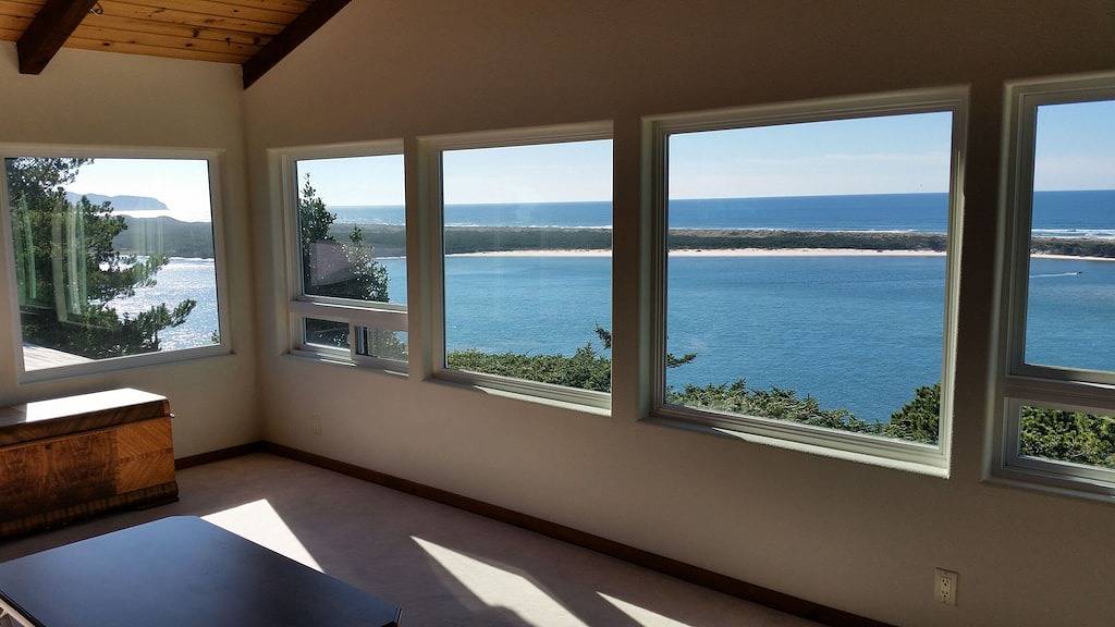 Atemberaubende Aussicht auf die Bucht und das Meer !! in Netarts, Tillamook County