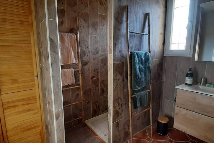 Gîte pour 2 personnes, avec terrasse et jardin à Méthamis - 3
