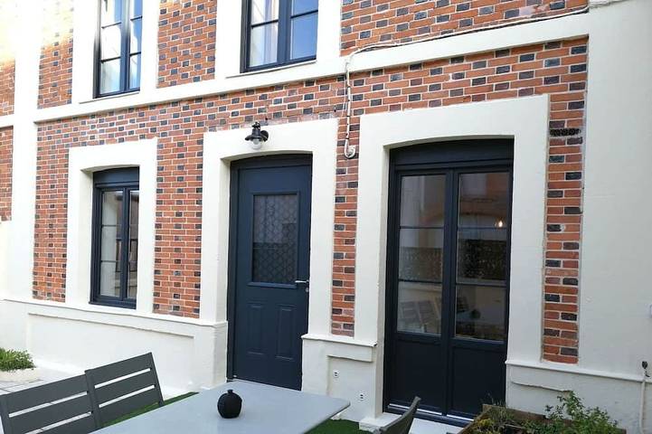 Location de vacances pour 12 personnes, avec Terrasse dans Mailly-Champagne