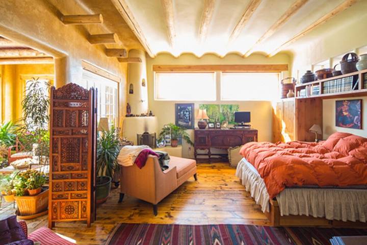 Vacation rental for 7 people, with yard and terrace in Taos