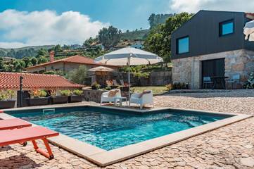 Gîte pour 2 personnes, avec piscine et jardin à Celorico de Basto