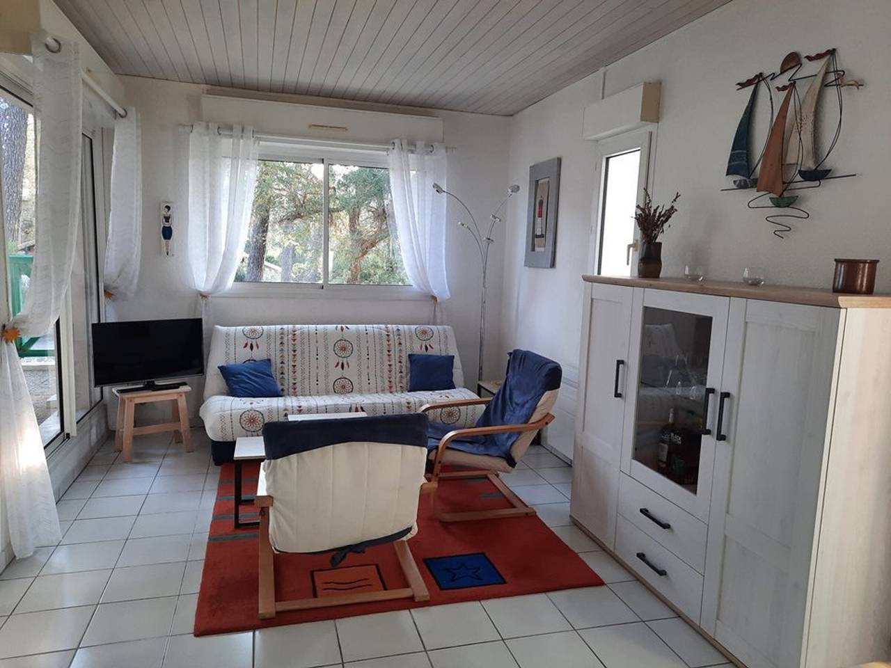 Ganze Wohnung, Geräumiges Duplex-Apartment mit Pool und Tennisplatz in Soustons in Soustons, Côte d’Argent