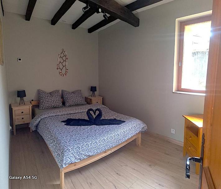 Location de vacances pour 6 personnes, avec jardin et vue à Sengouagnet - 2