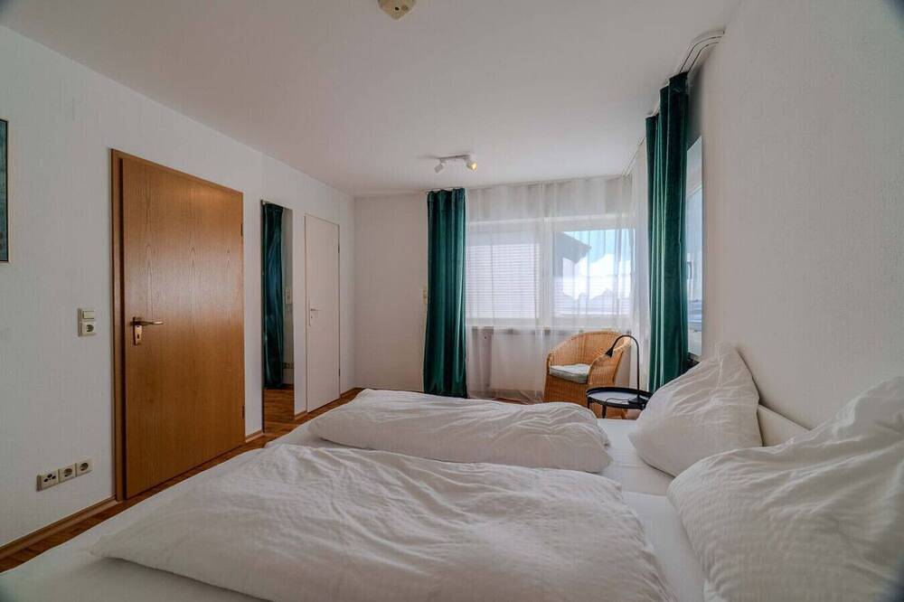 2 Br Apartment - Terrace - Lake Bodensee - Parking in Wasserburg (Bodensee), Bayerisch Schwaben