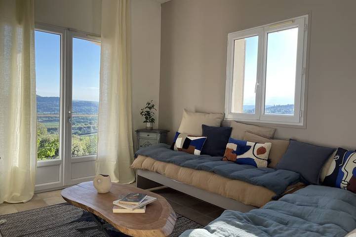 Villa for 10 people, with terrace - 1