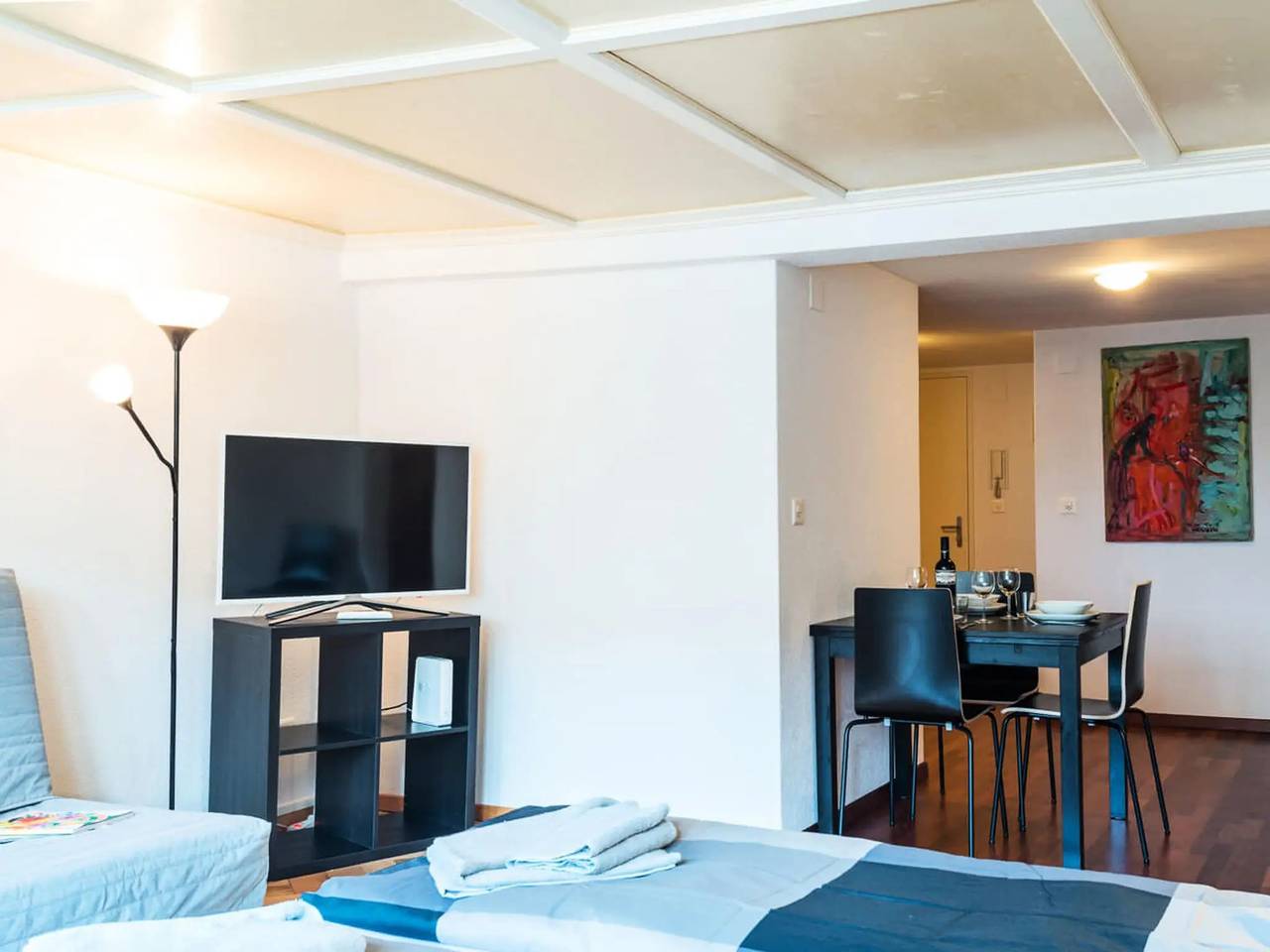 Apartamento entero, 1 prueba 3 personas in Zúrich, Distrito de Zúrich