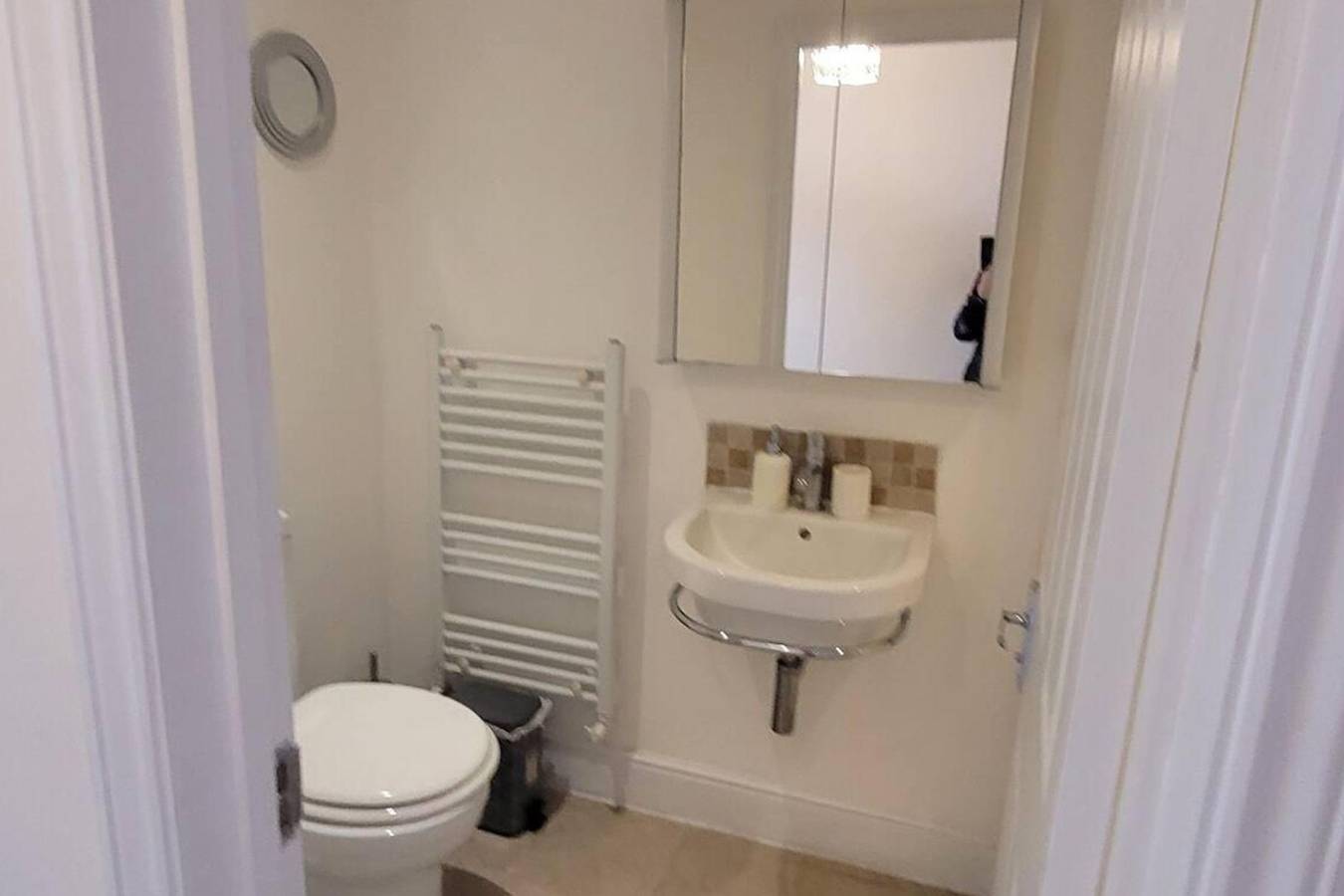Apartment - Sleeps 2 - Parking - Wi-Fi in Reading, Berkshire