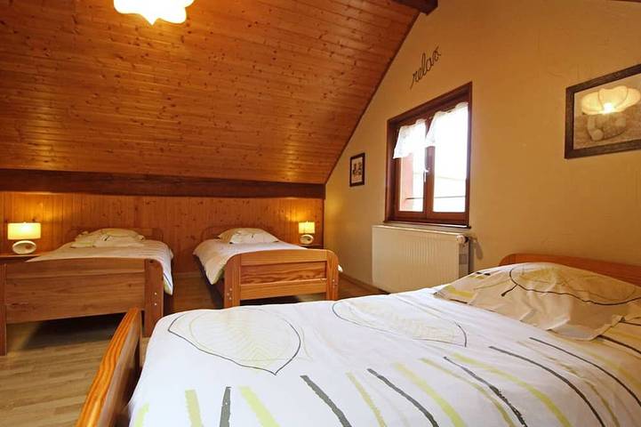 Gîte pour 5 personnes, avec terrasse et piscine dans Vienville - 4