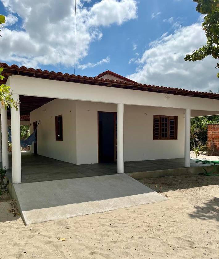 Casas e apartamentos de temporada para 4 pessoas, com vista e balcão em Camocim