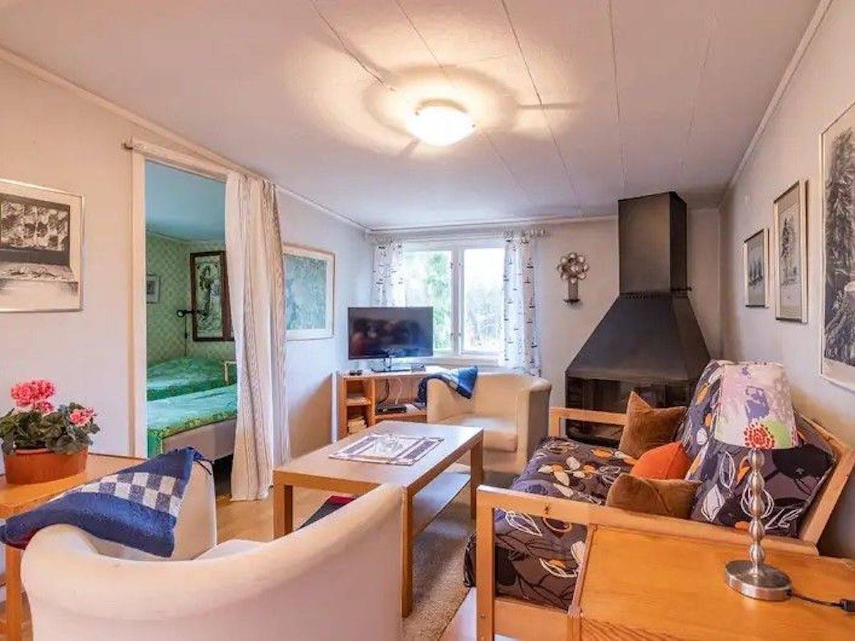 Ferienhaus am See Örsjön mit Internet in Kalvshult, Kronoberg