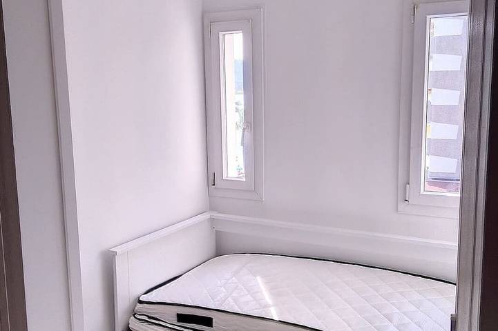 Gîte pour 2 personnes, avec terrasse et jardin dans Cap d’Antibes - 4