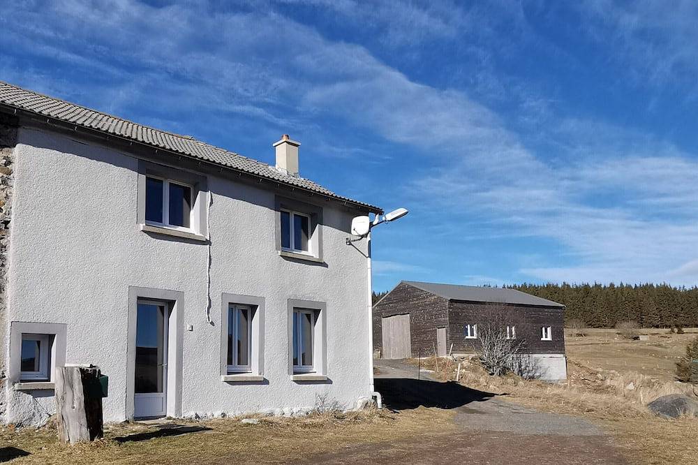 Casa renovada cerca de Les Estables in Les Estables, Parc naturel régional des Monts d'Ardèche