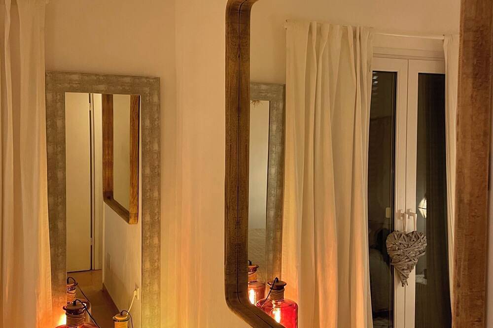 Apartamento entero, Can Somni: Zen, Chic & Bohemian  App With Pool. A Real Little Gem Fully Equipped in Cala Figuera, Santanyí