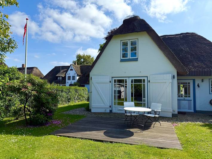 Ferienhaus für 3 Personen, mit Terrasse und Garten - 1