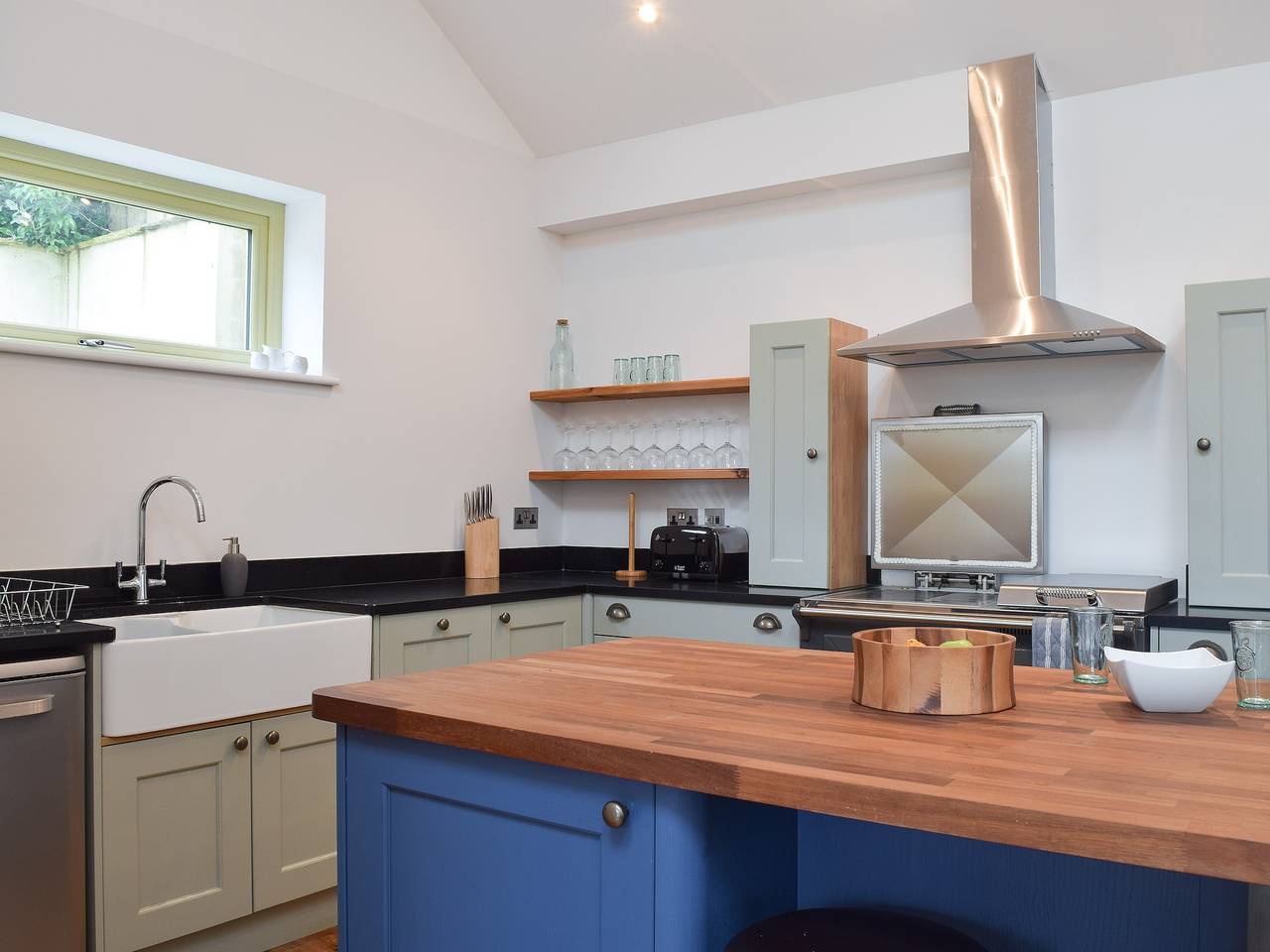 Heather Lea in Nidderdale AONB