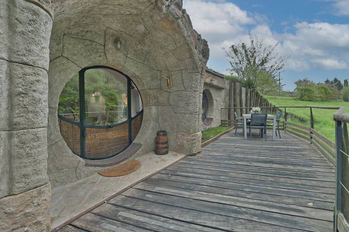 Ferienhaus für 5 Personen mit Terrasse in La Haie-Traversaine, Mayenne