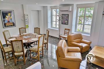 Gîte pour 7 personnes, avec balcon, animaux acceptés à Louverné