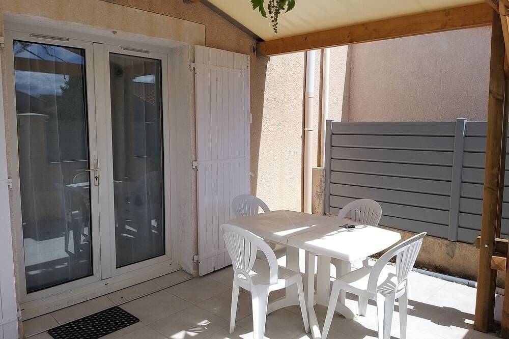 Vacation home 5 minutes from the sea by car between Sete and Montpellier. in Vic-la-Gardiole, Côte d'Améthyste