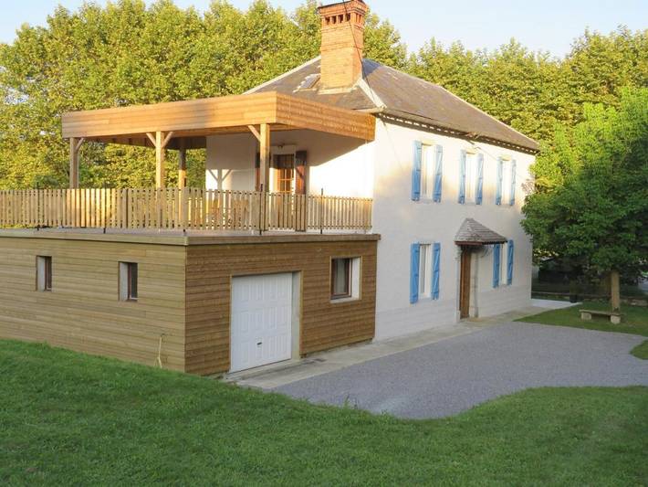 Location de vacances pour 4 personnes, avec jardin et vue à Bruges-Capbis-Mifaget