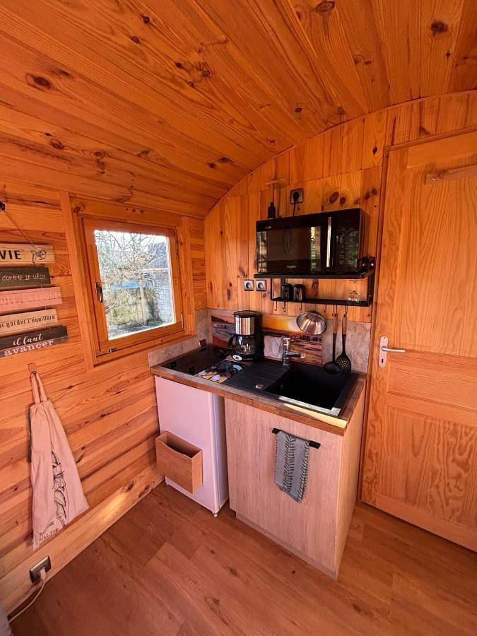 Gîte pour 4 personnes, avec balcon et jardin à Saintes - 3