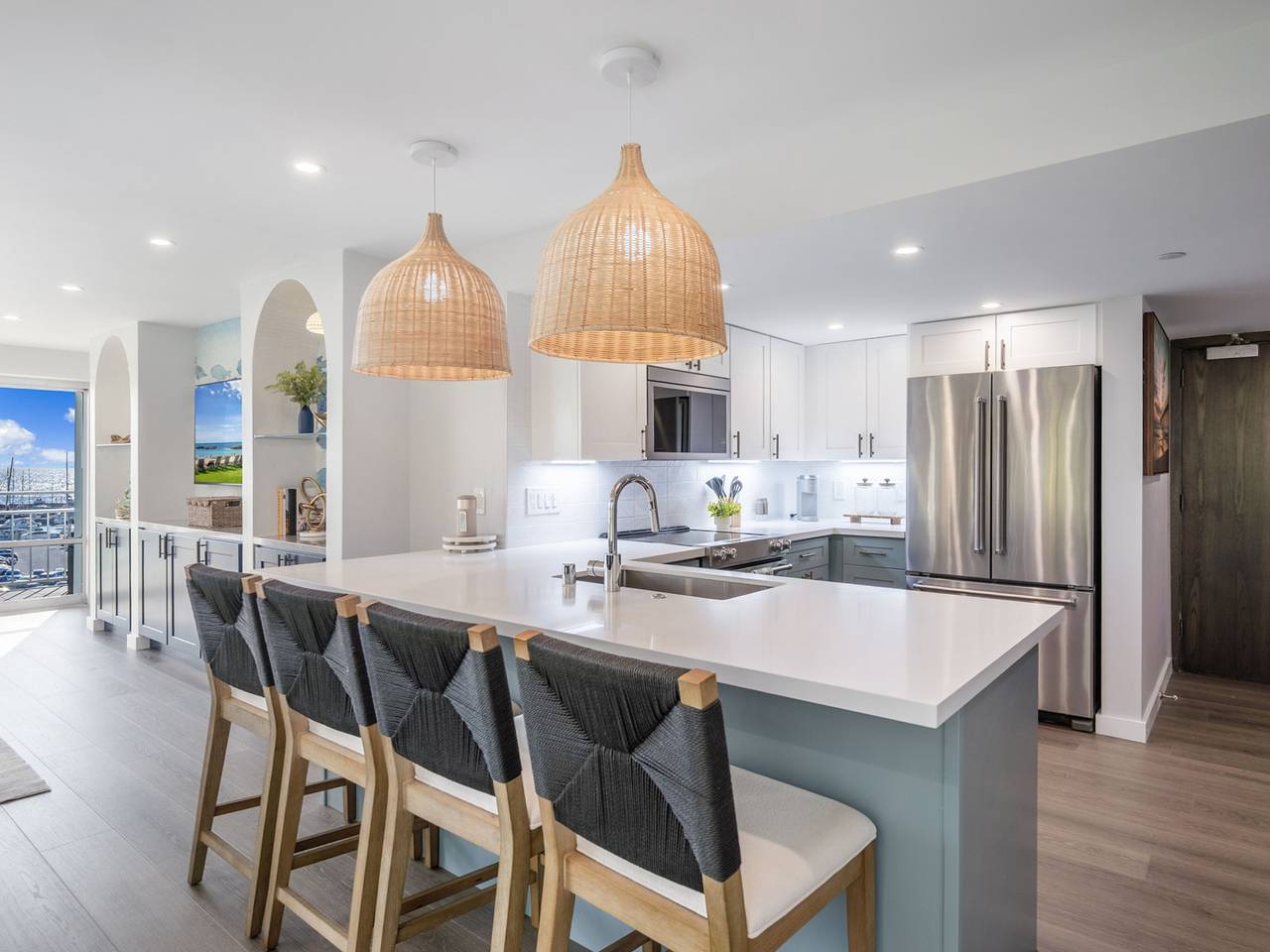 Hel lejlighed, Ocean/Marina/Pool View 2Bd Corner Unit Ac @ Ilikai in Waikiki Beach, Honolulu