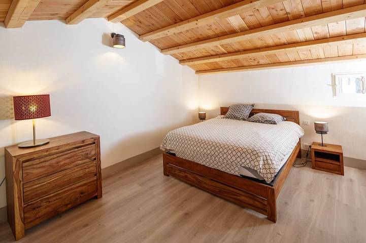 Gîte pour 4 personnes, avec balcon à Vacquières - 2