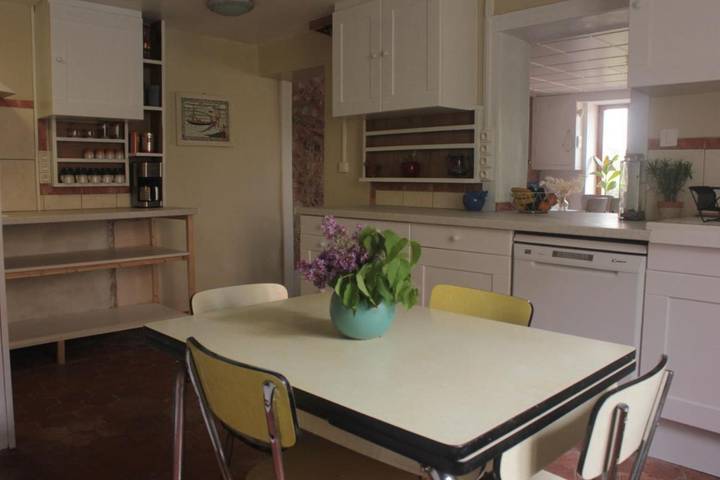Location de vacances pour 9 personnes, avec jardin dans Thoste - 4