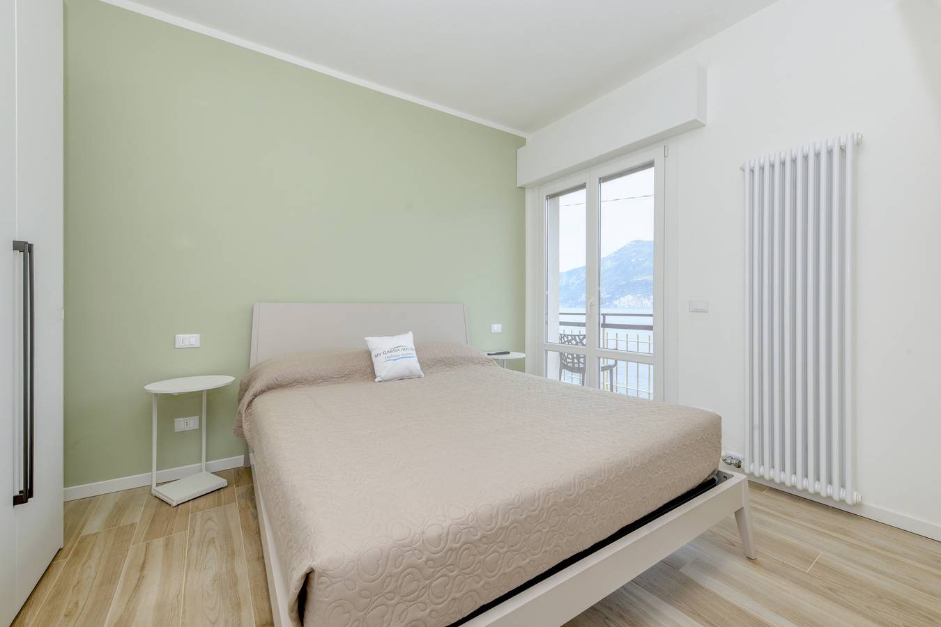 Entire apartment, Mgh- Peler del Garda Lakeview Apartment in Brenzone, Garda Mountains