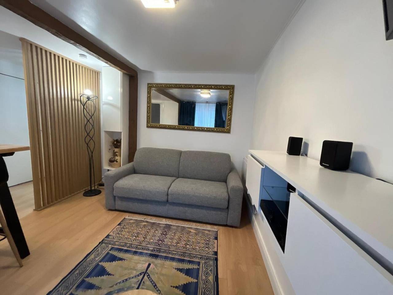 Ganze Wohnung, Apartment 'Ranko' mit privater Terrasse, privatem Garten und Wlan in Malakoff, Hauts-de-Seine