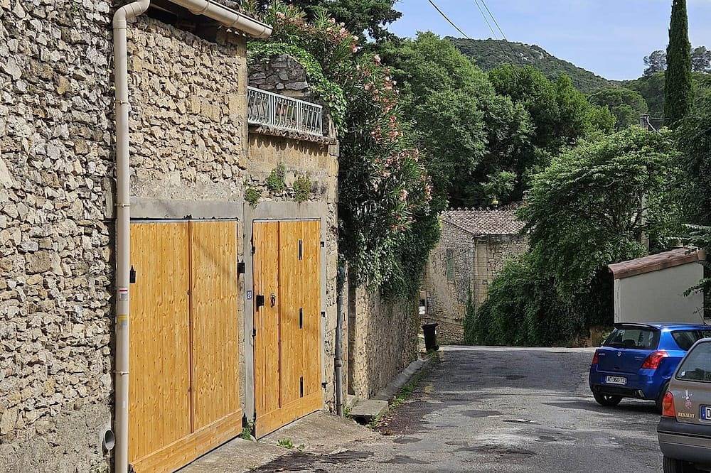 Collias Bord du Gardon in Collias, Nimes region