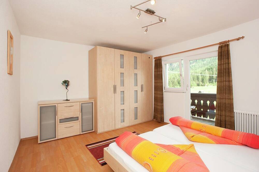 Ferienhaus in Wenns nahe Skilift in Kaunergrat, Wenns