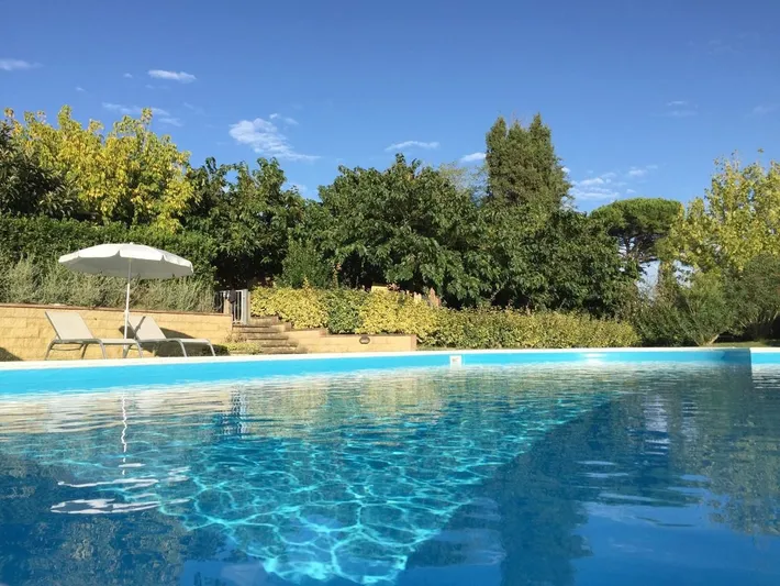Appartamento vacanze per 4 persone, con piscina e giardino - 1