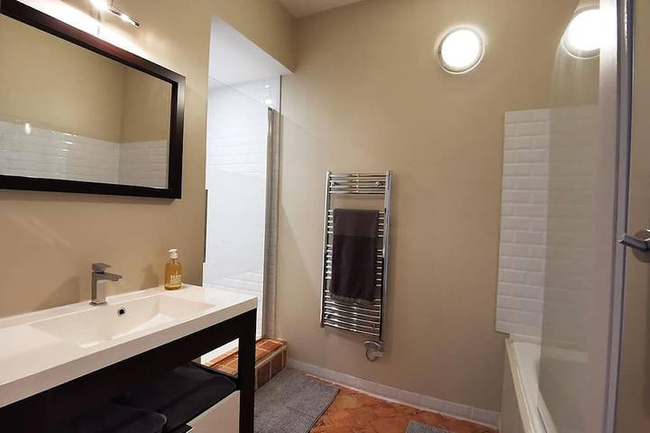 Apartamento entero, Ô charme - 105m² apartment 15 min from Orléans in Olivet, Sologne